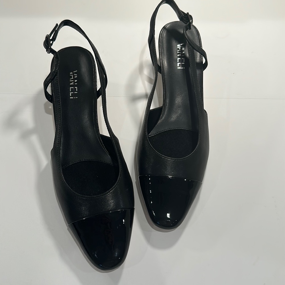 Vaneli black kitten sling back heels size 9.5